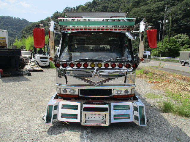 Mitsubishi Fuso Canter 2