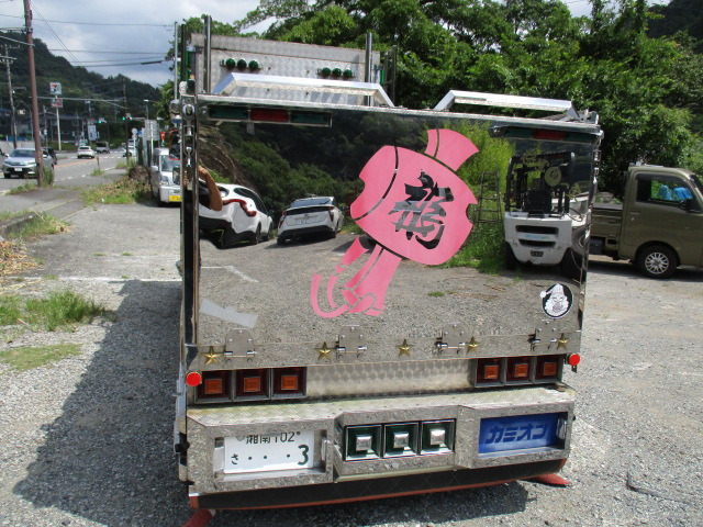 Mitsubishi Fuso Canter 6