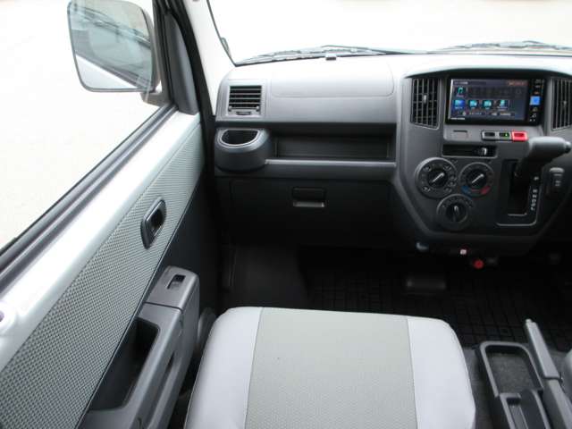 Toyota Town Ace Van 7