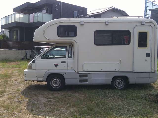 Toyota Light Ace Truck 2