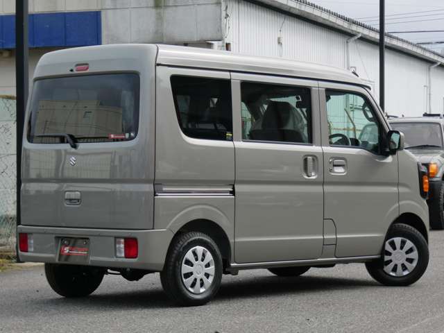 Suzuki Every 2