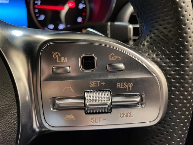 Mercedes-Benz GLC 12