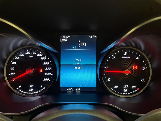 Mercedes-Benz GLC 10