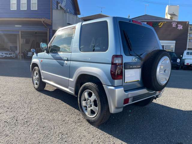 Mitsubishi Pajero Mini 7