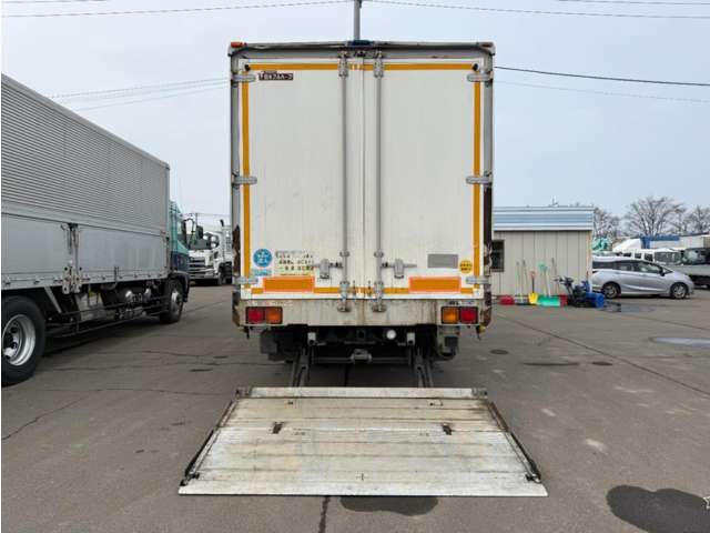Nissan Condor 12