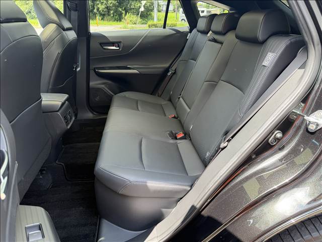 Toyota Harrier 10