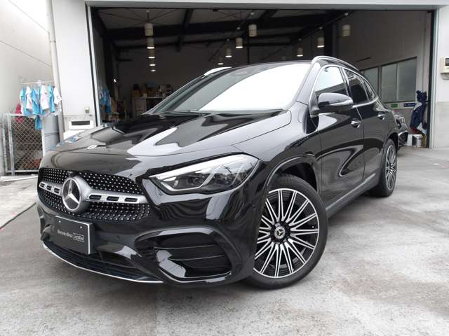 Mercedes-Benz GLA-Class 8