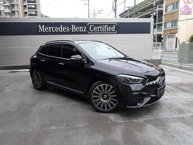 Mercedes-Benz GLA-Class 10