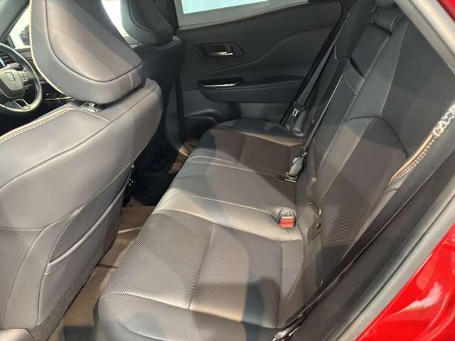 Toyota Crown Sport 12