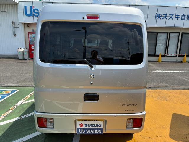 Suzuki Every 3