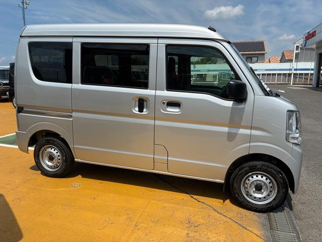 Suzuki Every 4