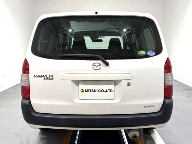 Mazda Familia Van 7