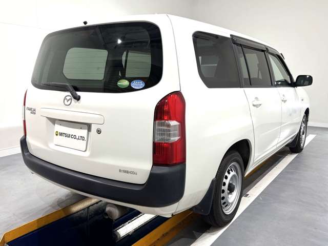 Mazda Familia Van 8
