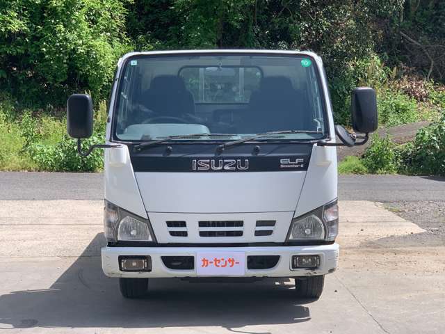 Isuzu Elf 4