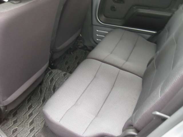 Daihatsu ネイキッド 12