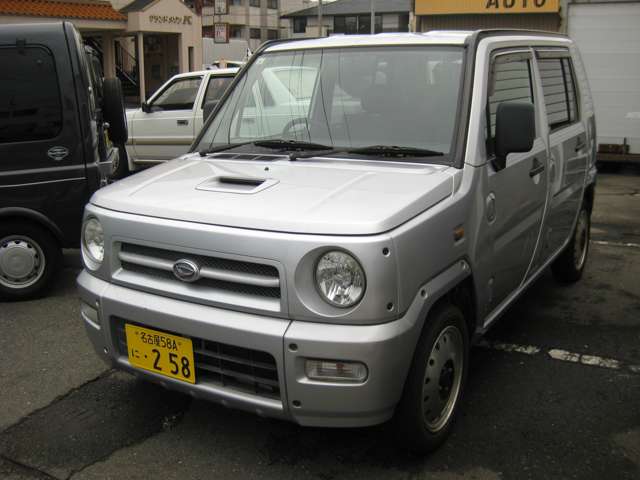 Daihatsu ネイキッド 2