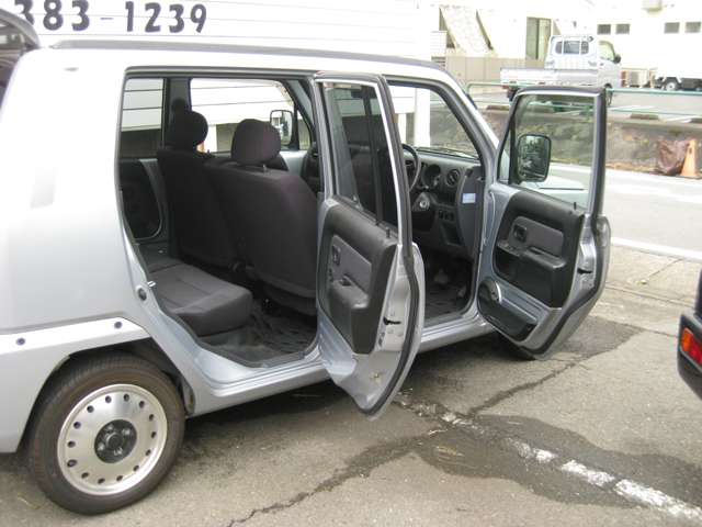Daihatsu ネイキッド 8