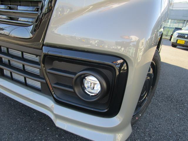 Suzuki Spacia Base 11