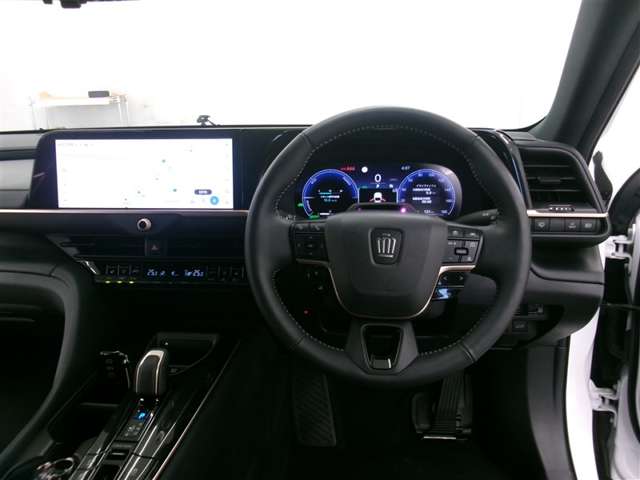 Toyota Crown Sport 7