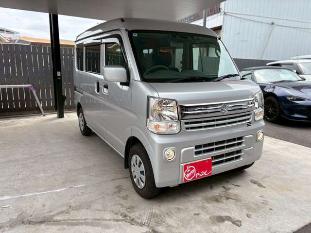 Suzuki Every 12