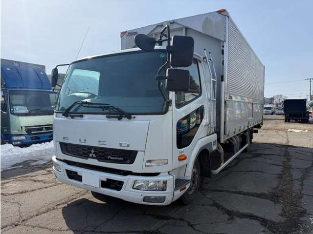 Mitsubishi Fuso Fighter 4