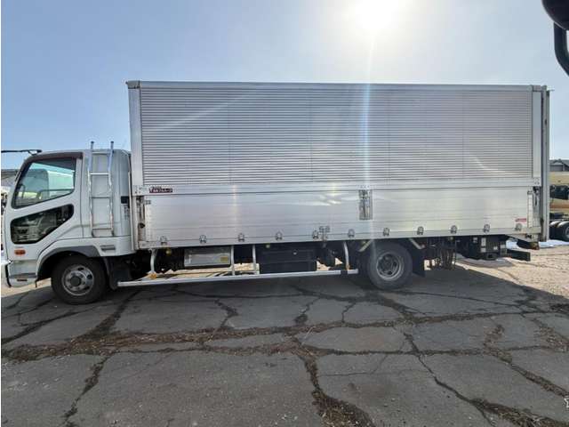 Mitsubishi Fuso Fighter 5