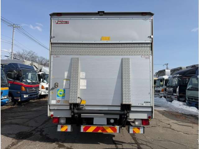 Mitsubishi Fuso Fighter 7