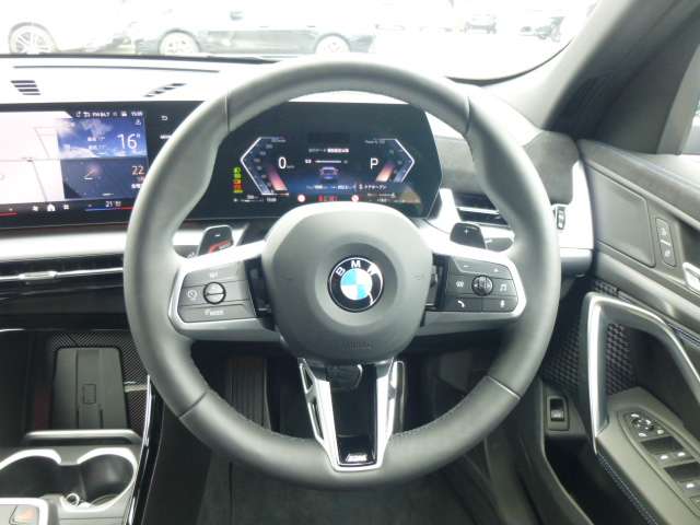 BMW X2 11