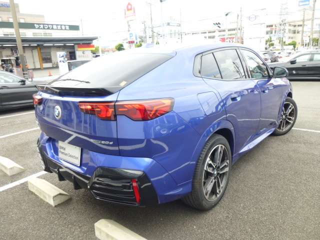 BMW X2 4