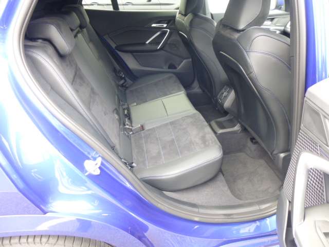 BMW X2 8