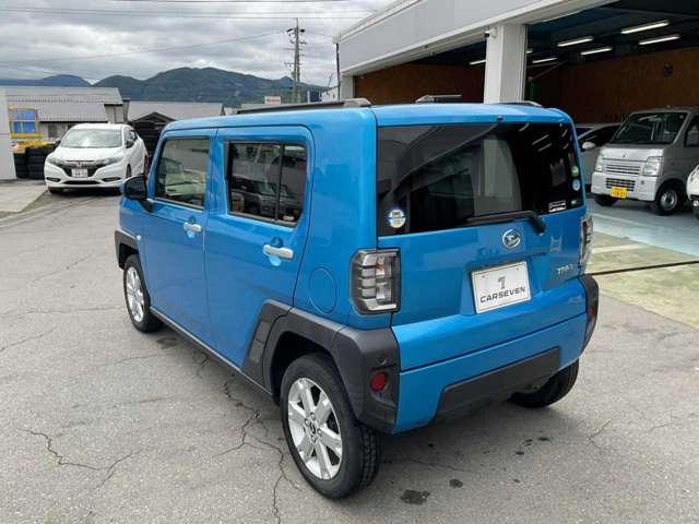 Daihatsu Taft 9