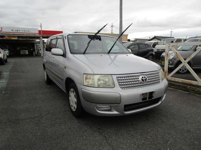 Toyota Succeed Van 2