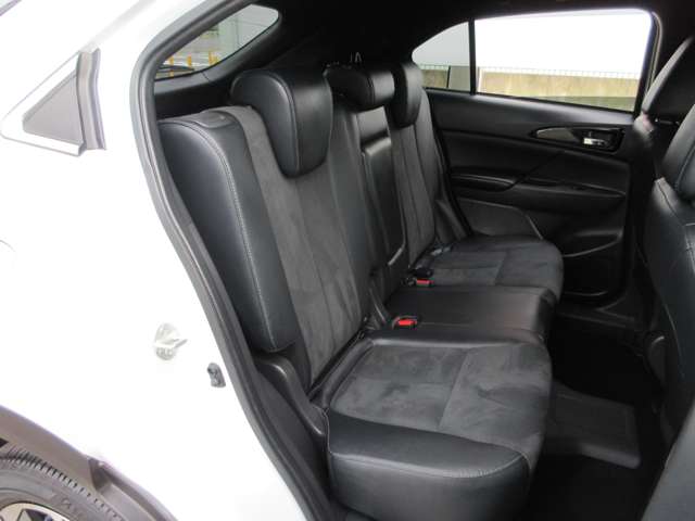 Mitsubishi Eclipse Cross 11