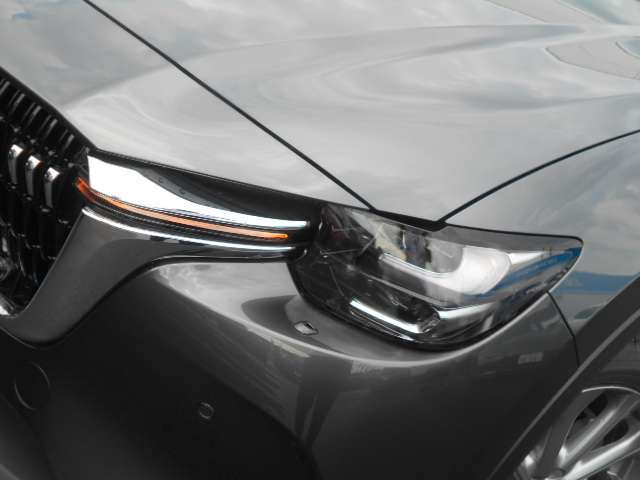 Mazda CX-80 4