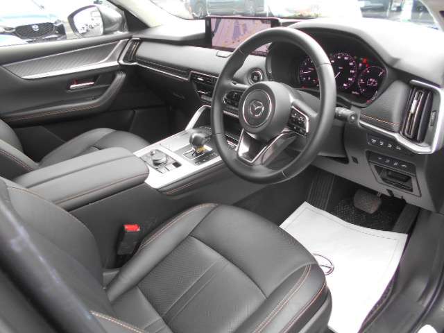 Mazda CX-80 9