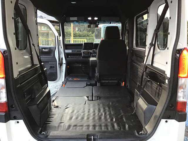 Honda N-VAN 11
