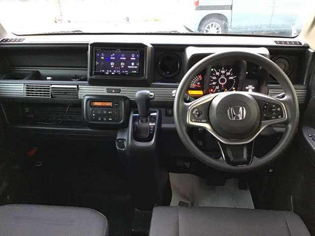 Honda N-VAN 6