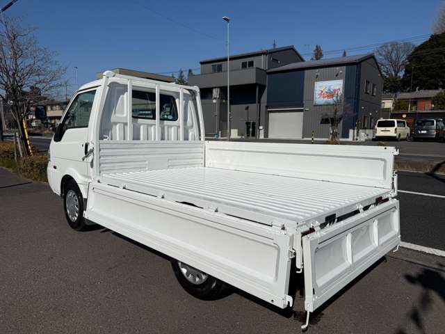 Mazda Bongo Truck 12