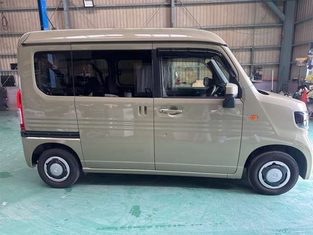 Honda N-VAN 4