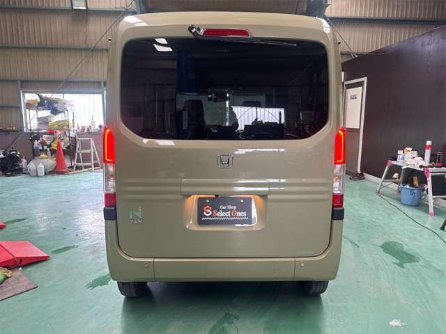 Honda N-VAN 8