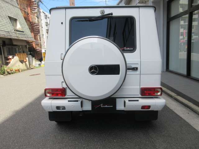 Mercedes-Benz G-Class 4