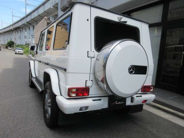 Mercedes-Benz G-Class 8