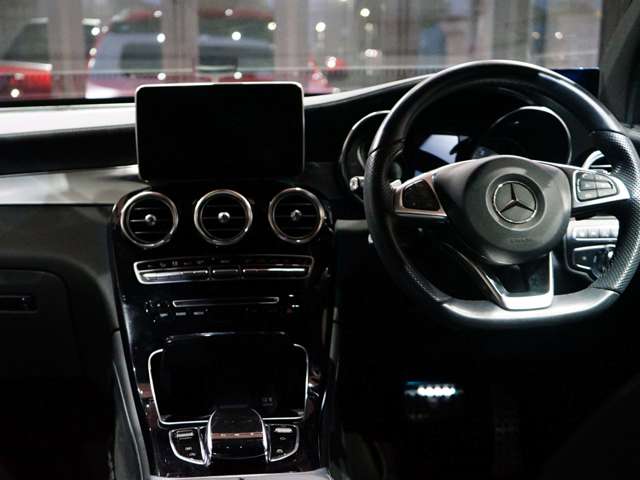 Mercedes-Benz GLC 2