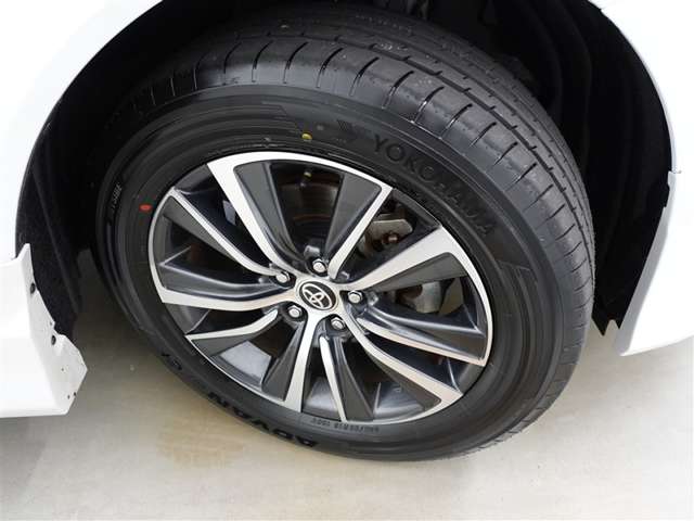 Toyota Harrier 10