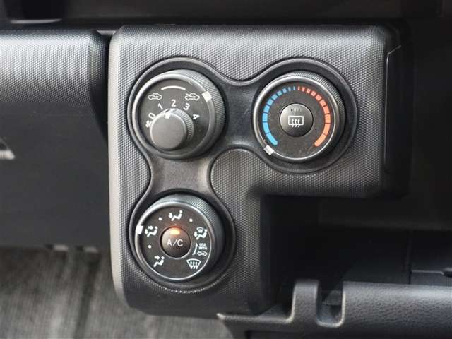 Toyota Succeed Van 11