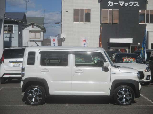 Mazda Flair Crossover 4
