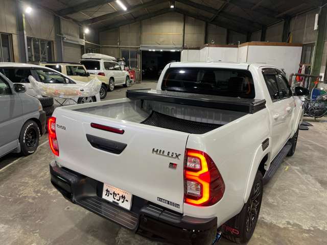 Toyota Hilux 12