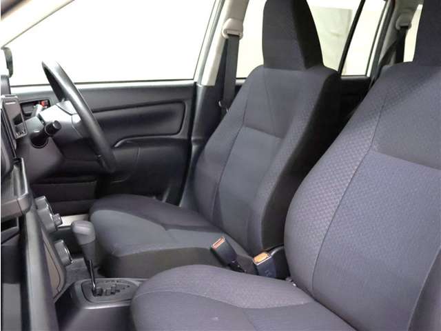 Toyota Succeed Van 9