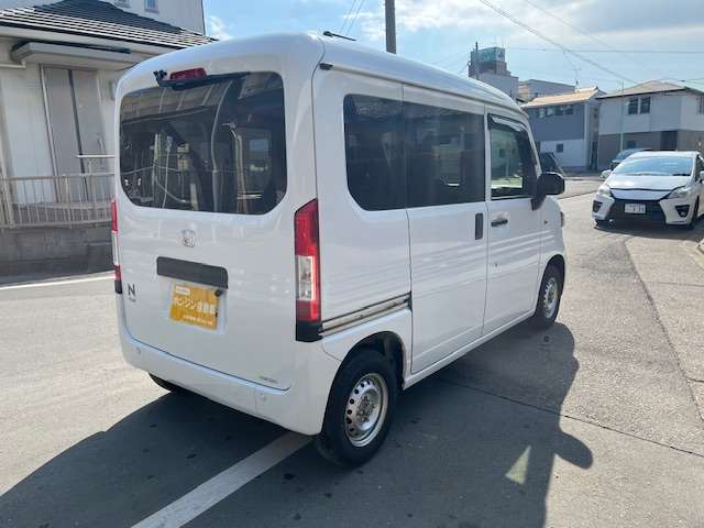 Honda N-VAN 9