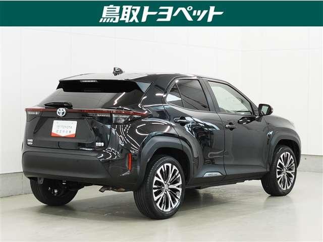 Toyota Yaris Cross 8